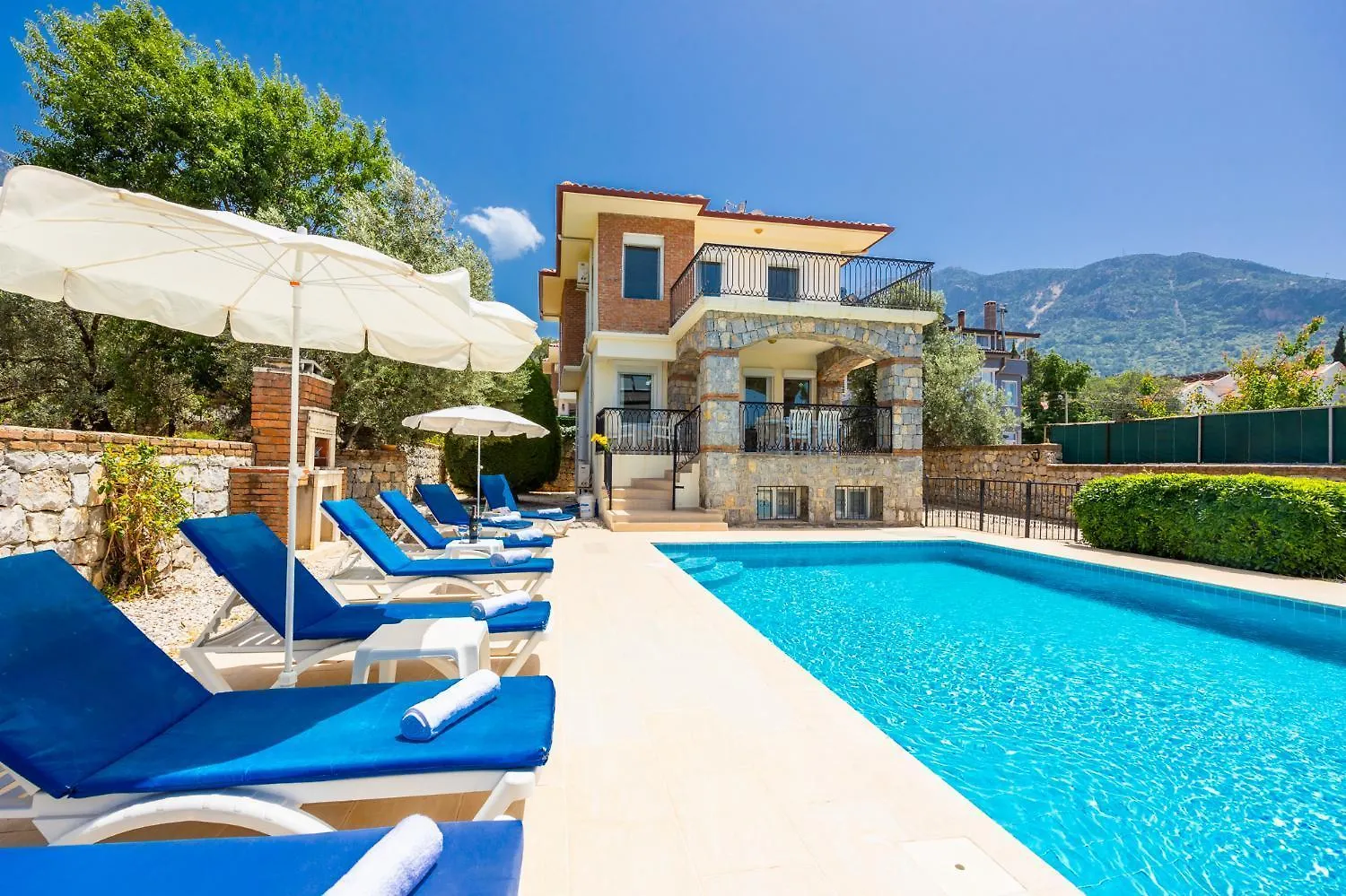 Golden Trio Villa Oludeniz 0*,